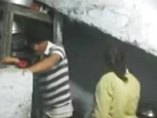 कौगर हैंडजॉब # 4 फुल सेक्सी मूवी फुल सेक्सी मूवी फुल सेक्सी मूवी (सोफे पर)