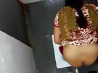 कैम पर प्यारा साउथ की सेक्सी फुल मूवी गलफुल्ला
