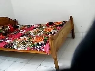 ब्लॉन्ड बीच हिंदी वीडियो फुल मूवी सेक्सी डी.पी.