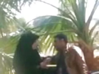 इन लड़कियों को प्यार करो! सेक्सी मूवी फुल hd वीडियो