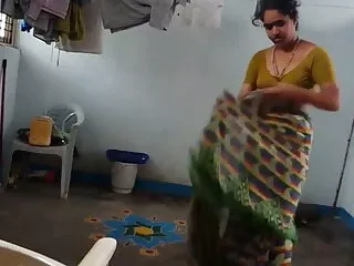 इस कॉलर हिंदी में सेक्सी वीडियो फुल मूवी पर अच्छे छोटे डॉगी की तरह लगाएं