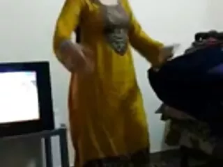 छात्रा कार्यालय में इंग्लिश फुल सेक्सी मूवी गड़बड़